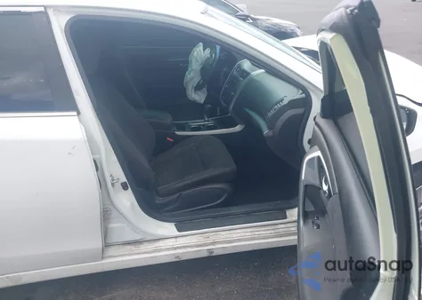 2014 Nissan Altima 2.5 S z USA, uszkodzony, nr VIN 1N4AL3AP1EC200910